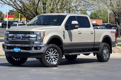 White Gold 2017 Ford F-250 Lariat