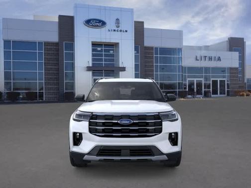 Star White 2026 Ford Explorer Active