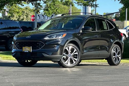Agate Black Metallic 2022 Ford Escape SEL