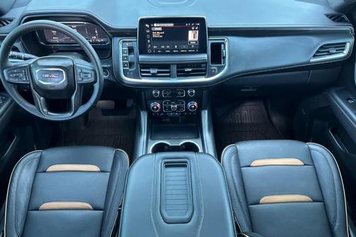 Sterling 2023 GMC Yukon XL AT4