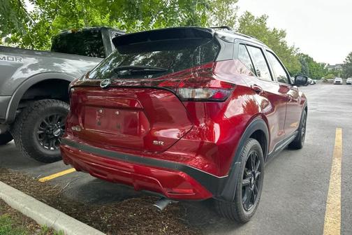 Red 2021 Nissan Kicks SR