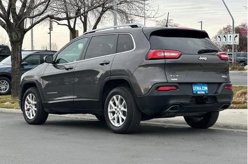 2018 Jeep Cherokee LATITUDE PLUS