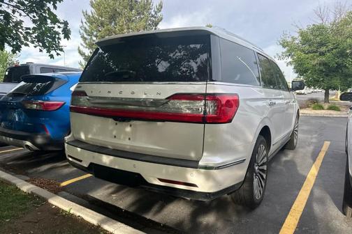 White Platinum Tri-Coat Metallic 2019 Lincoln Navigator Reserve
