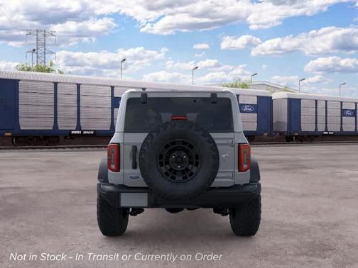 Avalanche Gray Metallic 2026 Ford Bronco Badlands