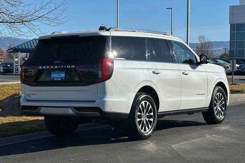 2025 Ford Expedition Platinum