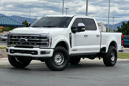 Star White 2024 Ford F-250 Platinum