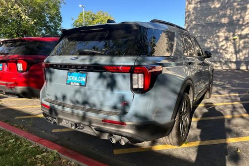 Vapor Blue Metallic 2025 Ford Explorer ST