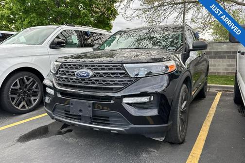 Agate Black Metallic 2021 Ford Explorer XLT