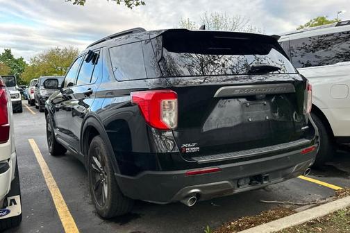 Agate Black Metallic 2021 Ford Explorer XLT