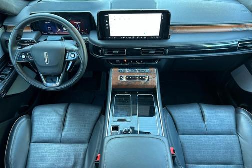 2025 Lincoln Aviator Black Label AWD