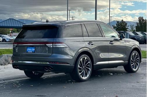 2023 Lincoln Aviator RESERVE