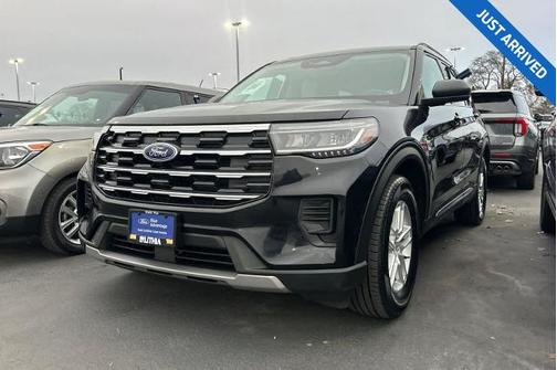 2025 Ford Explorer ACTIVE