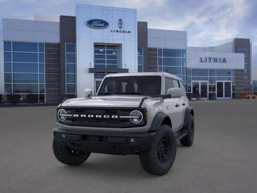 Avalanche Gray Metallic 2026 Ford Bronco Outer Banks