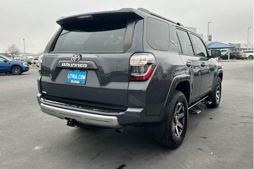 2024 Toyota 4Runner TRD OFF ROAD PREMIUM