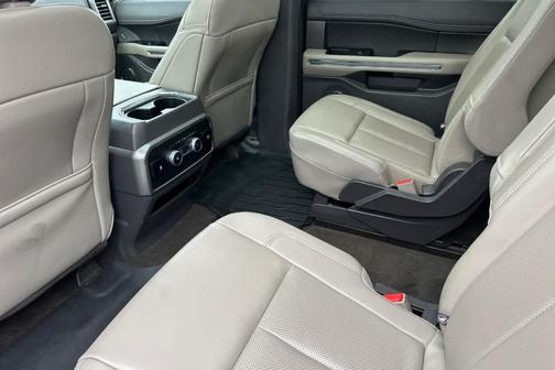 Star White 2021 Ford Expedition XLT