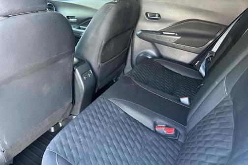 Blue 2022 Nissan Kicks SV