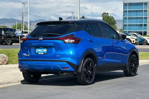 Blue 2022 Nissan Kicks SV