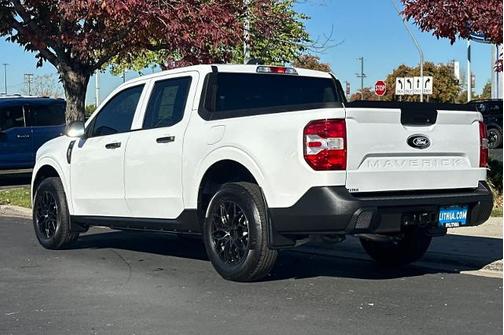 2025 Ford Maverick XL