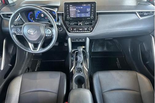 2022 Toyota Corolla Cross XLE