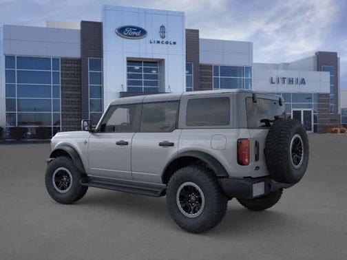 Avalanche Gray Metallic 2026 Ford Bronco Outer Banks