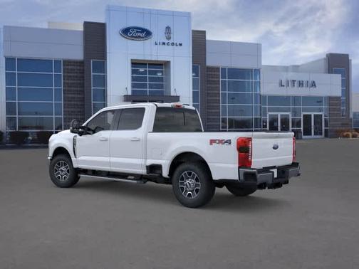 Oxford White 2026 Ford F-350 Lariat Super Duty