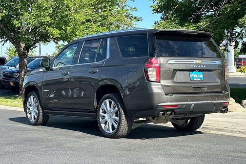 Graywood Metallic 2021 Chevrolet Tahoe High Country