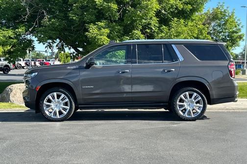 Graywood Metallic 2021 Chevrolet Tahoe High Country