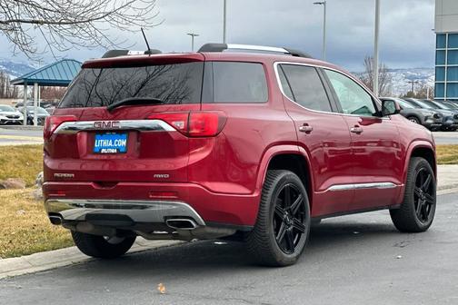 2019 GMC Acadia Denali