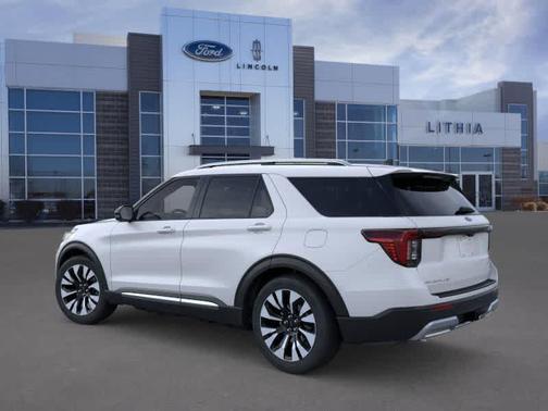 Space White Metallic 2026 Ford Explorer Platinum