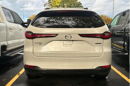 2024 Mazda CX-90 PHEV PREFERRED