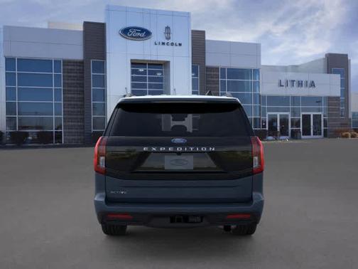 2026 Ford Expedition Active