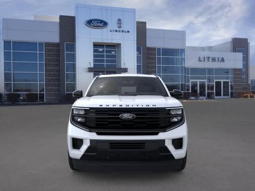 Star White 2026 Ford Expedition Max Platinum