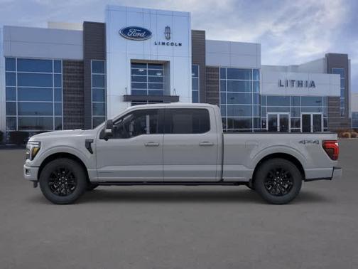 Avalanche 2026 Ford F-150 Platinum