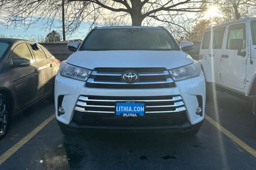 2019 Toyota Highlander Limited Platinum