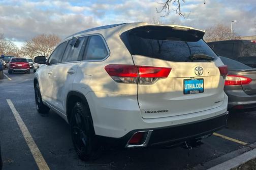 2019 Toyota Highlander Limited Platinum
