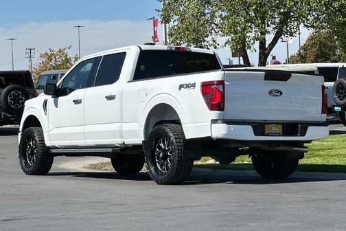 Oxford White 2025 Ford F-150 XLT