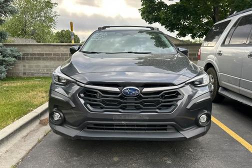 Magnetite Gray Metallic 2025 Subaru Crosstrek Limited