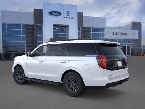 Star White 2026 Ford Expedition Active