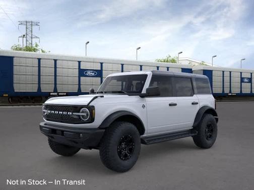 Oxford White 2026 Ford Bronco Outer Banks