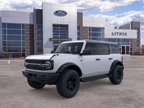 Oxford White 2026 Ford Bronco Outer Banks