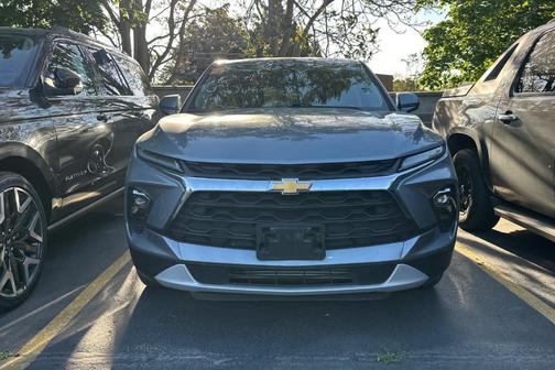 Sterling Gray Metallic 2025 Chevrolet Blazer LT
