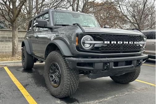 2024 Ford Bronco WILDTRAK