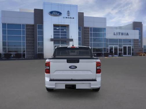 2026 Ford Maverick Lobo High