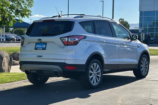 White Platinum Tri-Coat Metallic 2018 Ford Escape Titanium