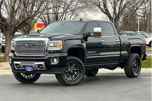 2019 GMC Sierra 1500 DENALI