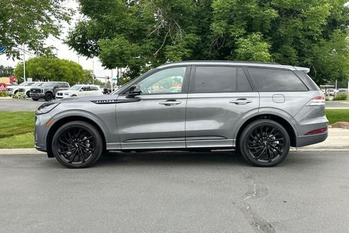 Metallic 2025 Lincoln Aviator Reserve AWD