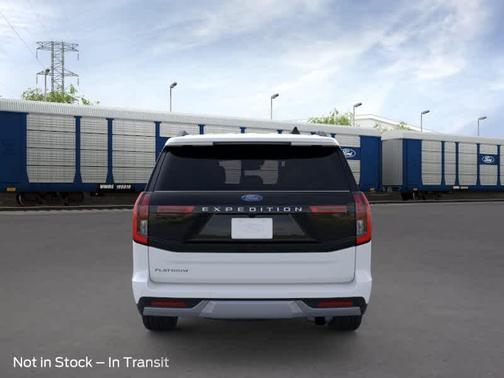 Oxford White 2026 Ford Expedition Platinum