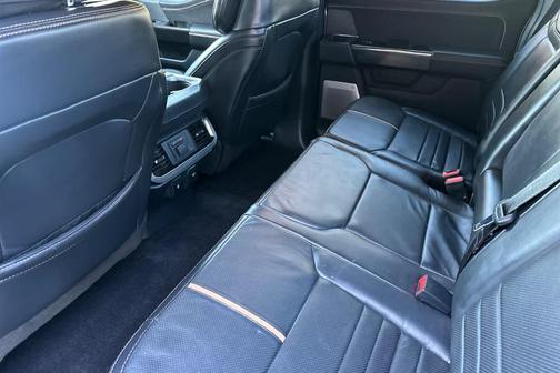 2022 Ford F-150 Platinum