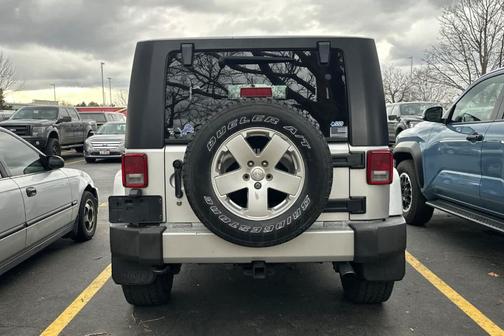 2010 Jeep Wrangler Sahara