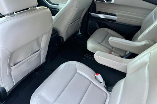 Stone Blue Metallic 2023 Ford Explorer XLT